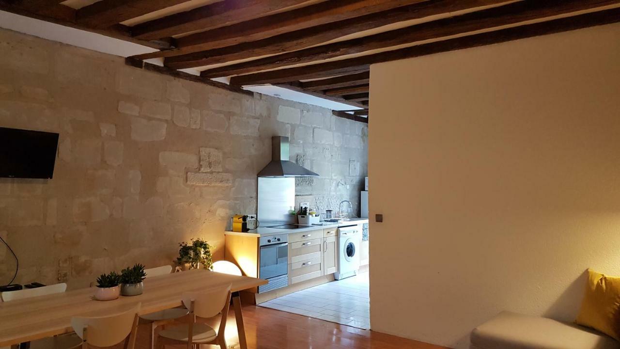 Appartement Quartier Historique Proche Des Halles Tours Exterior foto